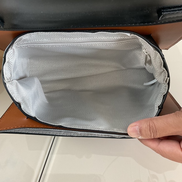 Bird in Bag Small Crossbody - Picture 6 of 7